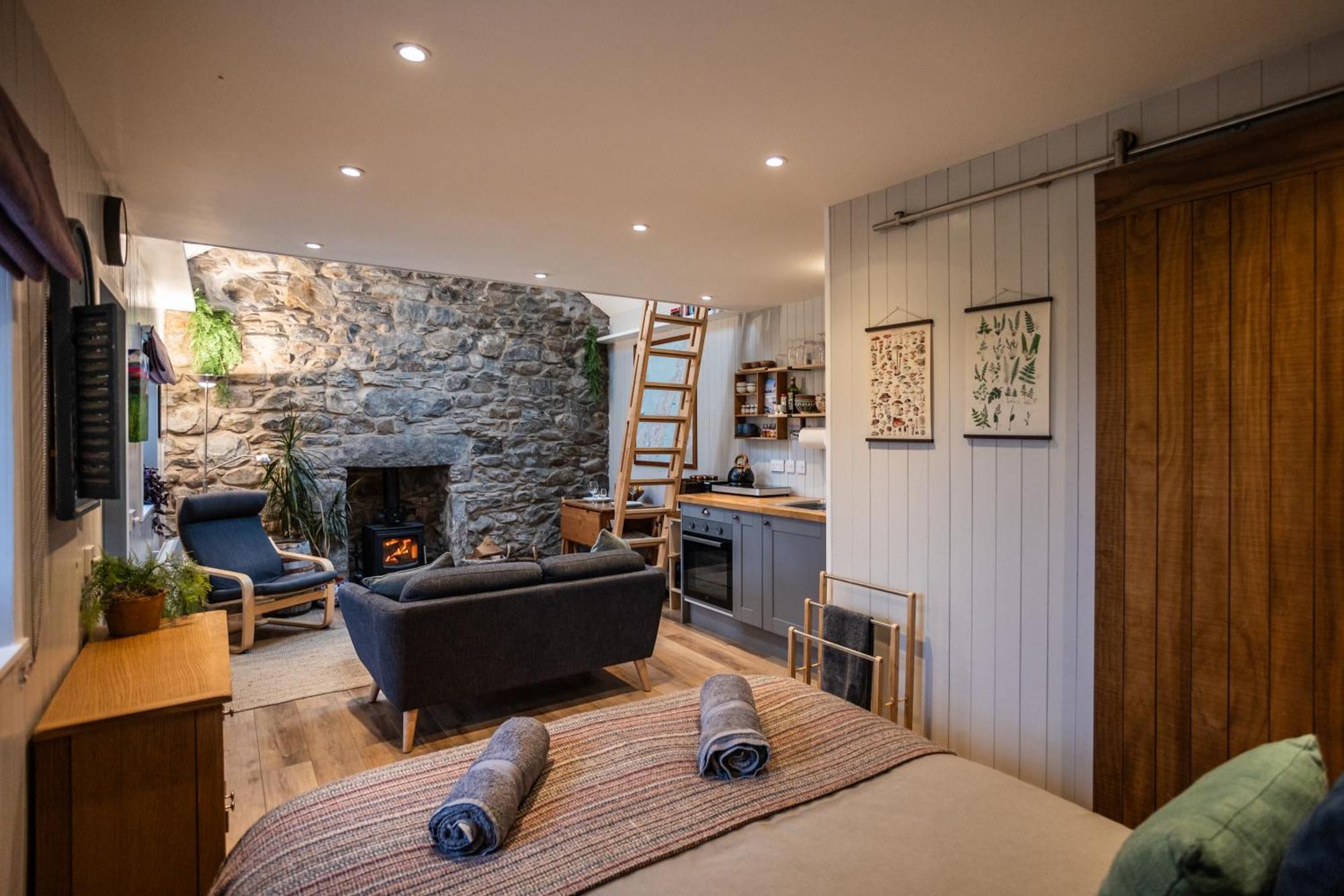 Jura, Mrs Leonard'S Cottage Craighouse Buitenkant foto